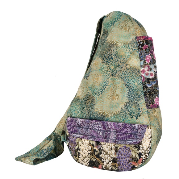 New - AFD04 - New & Improved Ergonomic Shoulder Bag Pattern - Picture 3 of 9